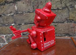 Robot moneybox -red